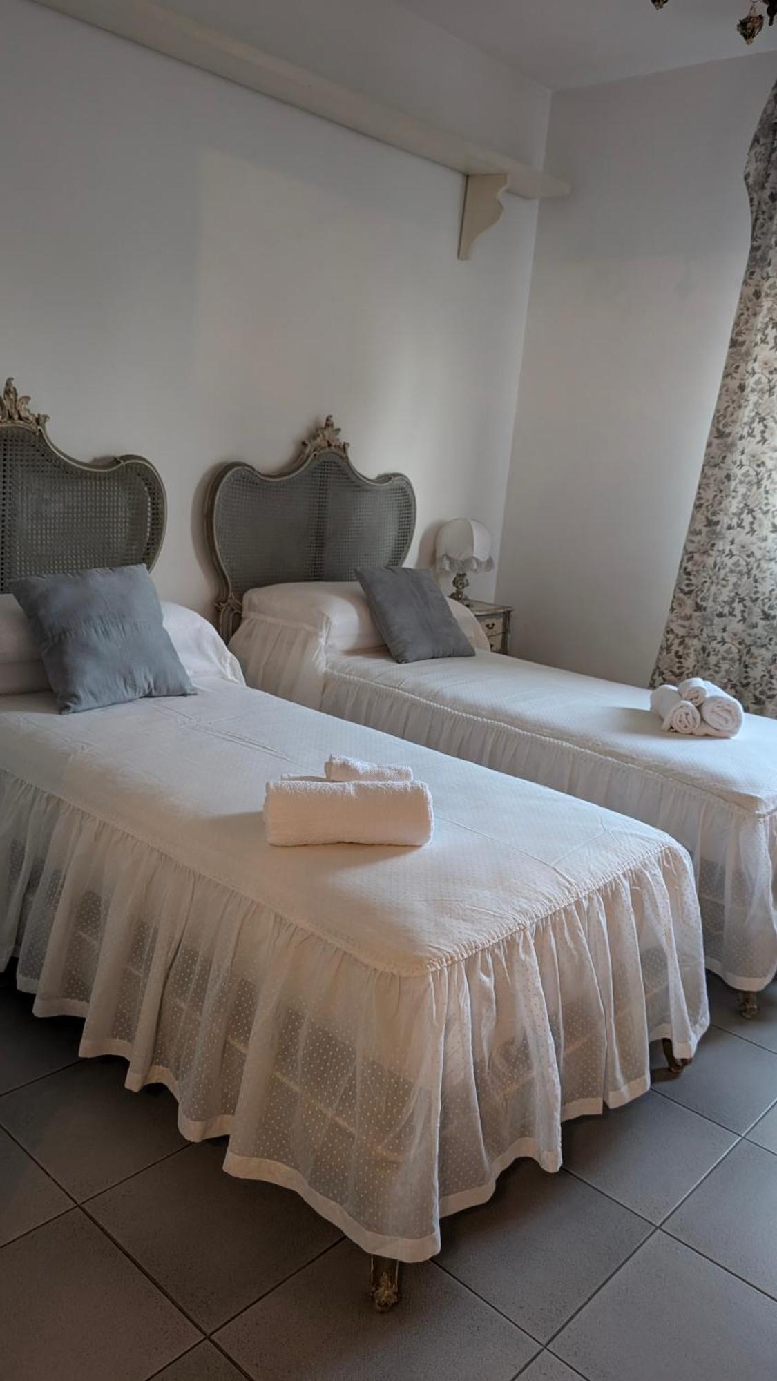 Sistershouse Apartment Casal Palocco Bagian luar foto